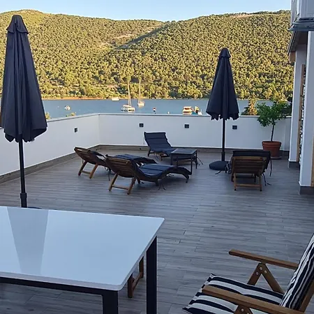 Διαμέρισμα Mlinar-two Bedroom Seaview - Ugasen *